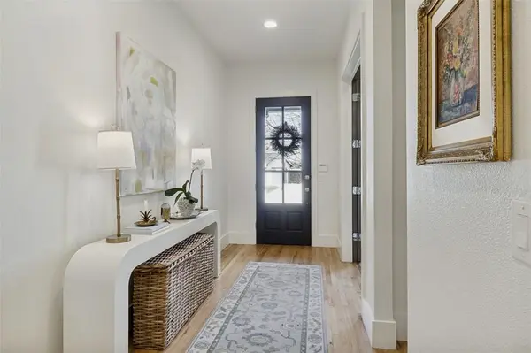 7533 Garonne Street, Dallas, TX 75231