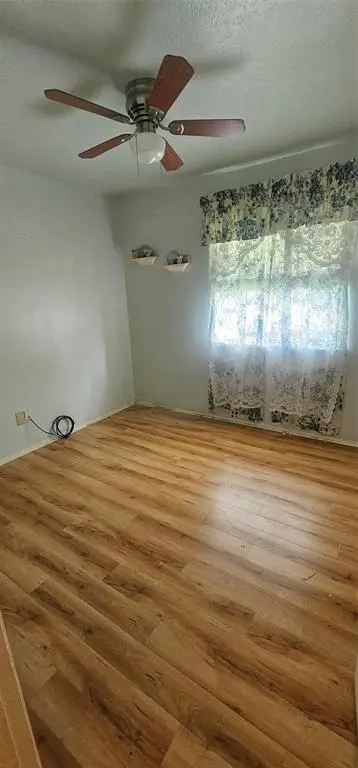 1001 W Grubb Drive, Mesquite, TX 75149