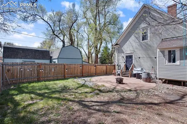 1505 N Corona ST, Colorado Springs, CO 80907