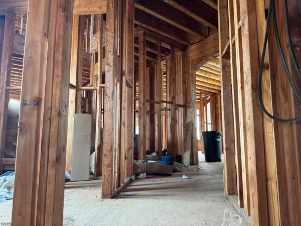 5 Green Valley Way, Harmony Twp., NJ 08865