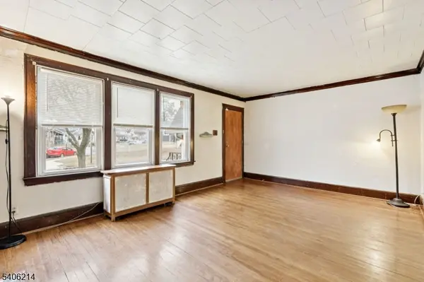 193 Hoffman Blvd, East Orange City, NJ 07017