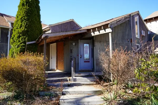 85 Roosevelt Ave, Butler Boro, NJ 07405