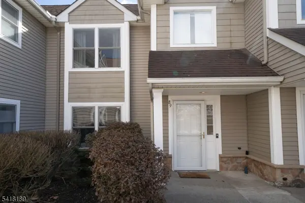 89 Bourne Cir, Hardyston Twp., NJ 07419