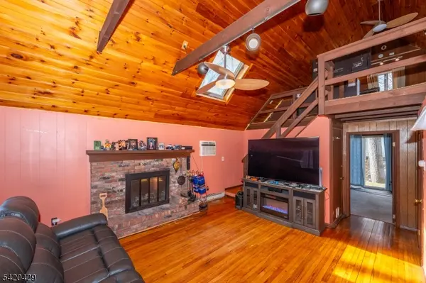 31 Plum Tree Rd, Vernon Twp., NJ 07462