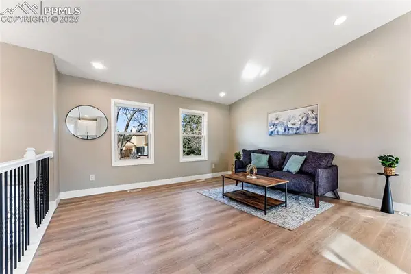 3585 Rocky Knoll DR, Colorado Springs, CO 80920