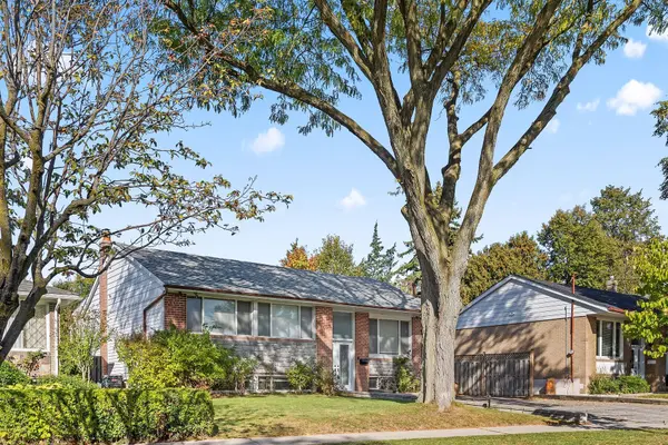 108 Lynedock CRES, Toronto C13, ON M3A 2B1