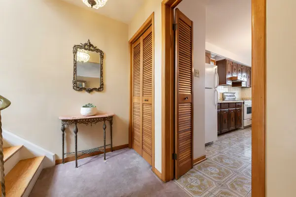 299 Wychwood AVE, Toronto C03, ON M6C 2T6