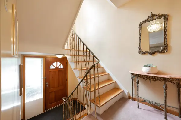 299 Wychwood AVE, Toronto C03, ON M6C 2T6