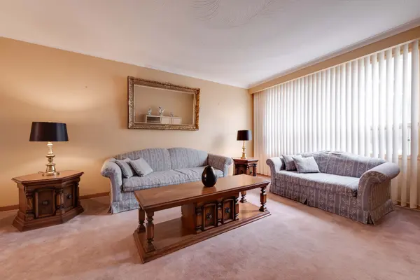 299 Wychwood AVE, Toronto C03, ON M6C 2T6