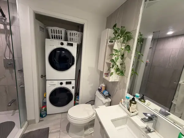 195 Redpath AVE #1913, Toronto C10, ON M4P 0E4