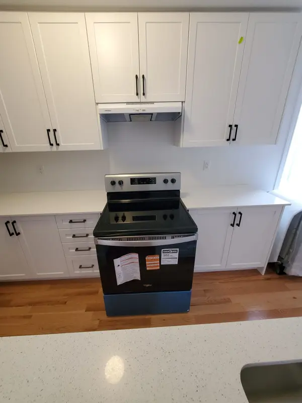 2906 Peter Matthews DR, Pickering, ON L1V 2P8