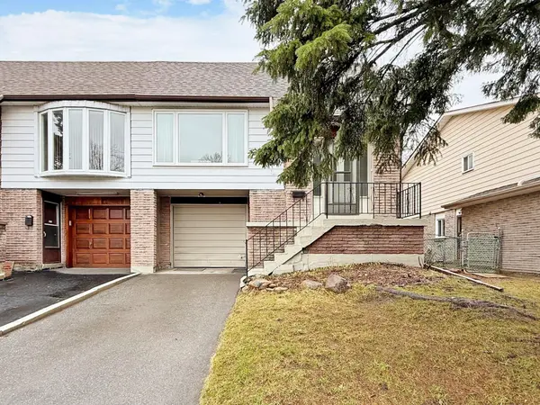 68 Ashridge DR,  Toronto E07,  ON M1V 1P2