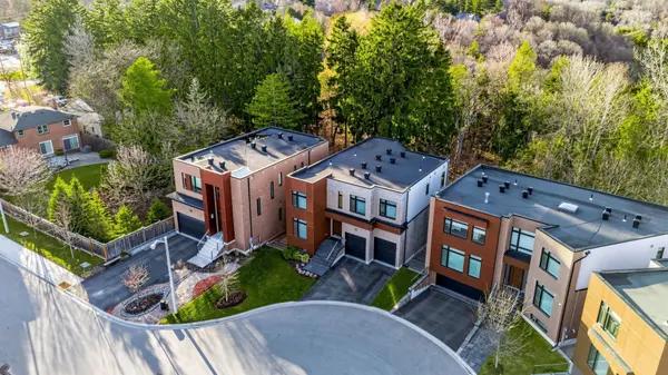 12 Elaine Lennox CT, Toronto E11, ON M1B 0C1