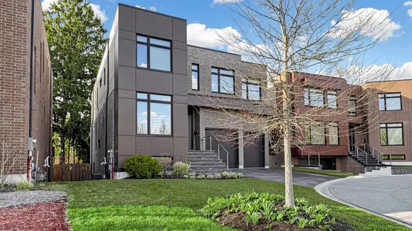 12 Elaine Lennox CT, Toronto E11, ON M1B 0C1