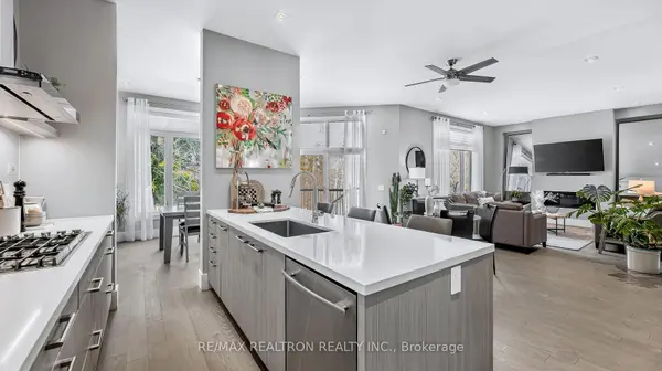 12 Elaine Lennox CT, Toronto E11, ON M1B 0C1