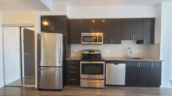 7171 Yonge ST #2311, Markham, ON L3T 0C5