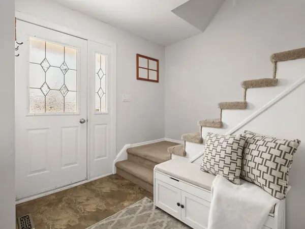 190 Mackenzie ST, New Tecumseth, ON L9R 1B8