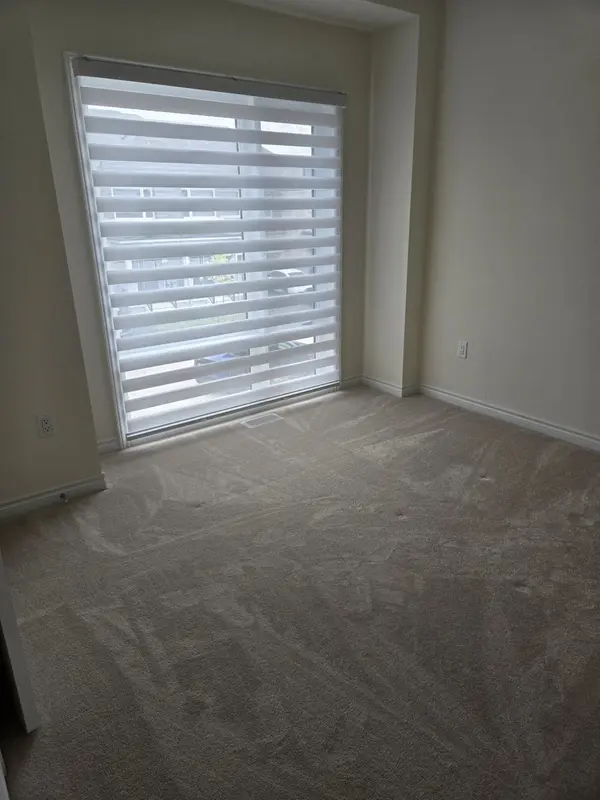 27 Donald Ficht CRES, Brampton, ON L7A 5H9