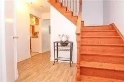 9 Salem CT, Brampton, ON L6V 4J8