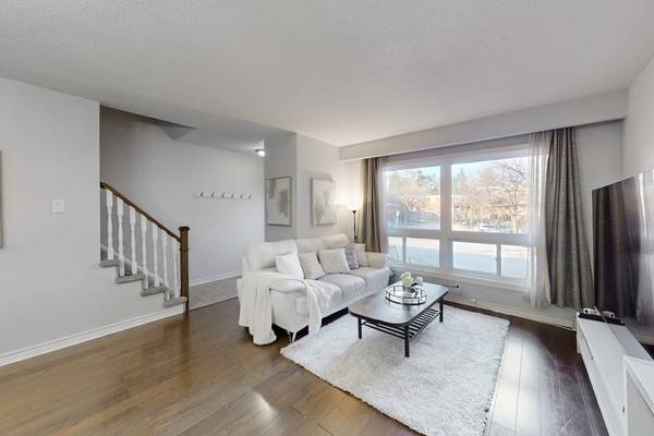 3001 Centennial DR #25, Burlington, ON L7M 1B3