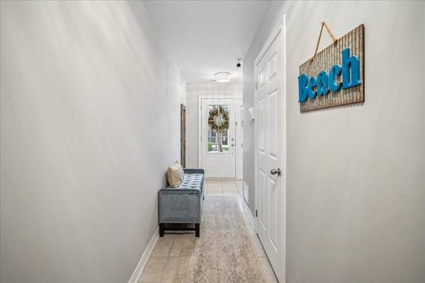 181 Plains RD W ##40, Burlington, ON L7T 0B1