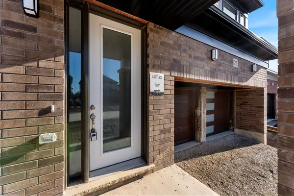 27 Blain DR, Hamilton, ON L0R 1C0