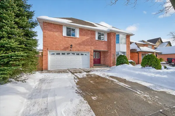 54 GOLDCREST DR, Hamilton, ON L8G 4T6