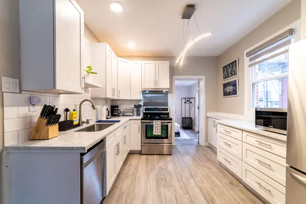 19 Century ST, Hamilton, ON L8L 1V7