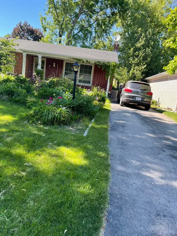 34 Benson CRES, London North, ON N5X 2B2