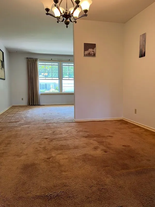 34 Benson CRES, London North, ON N5X 2B2