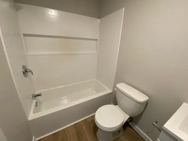 50 Central AVE W, Brockville, ON K6V 4N7