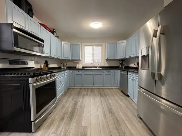 1974 Portage RD E #Main, Niagara Falls, ON L2J 4J7