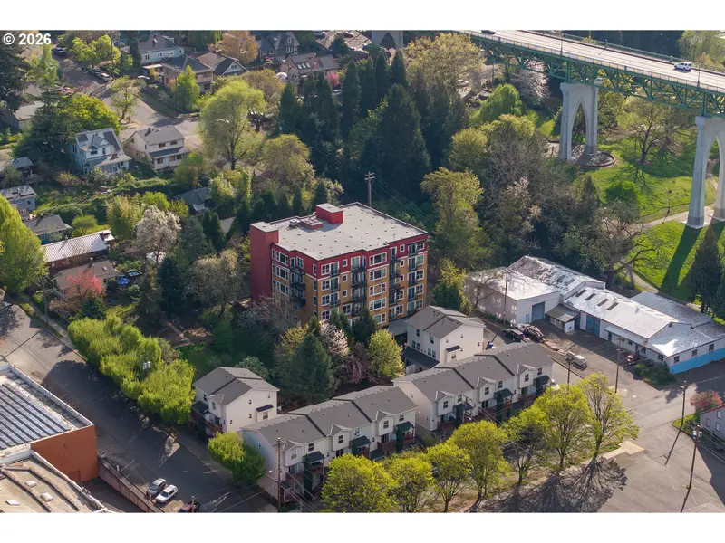 8712 N DECATUR ST #106, Portland, OR 97203