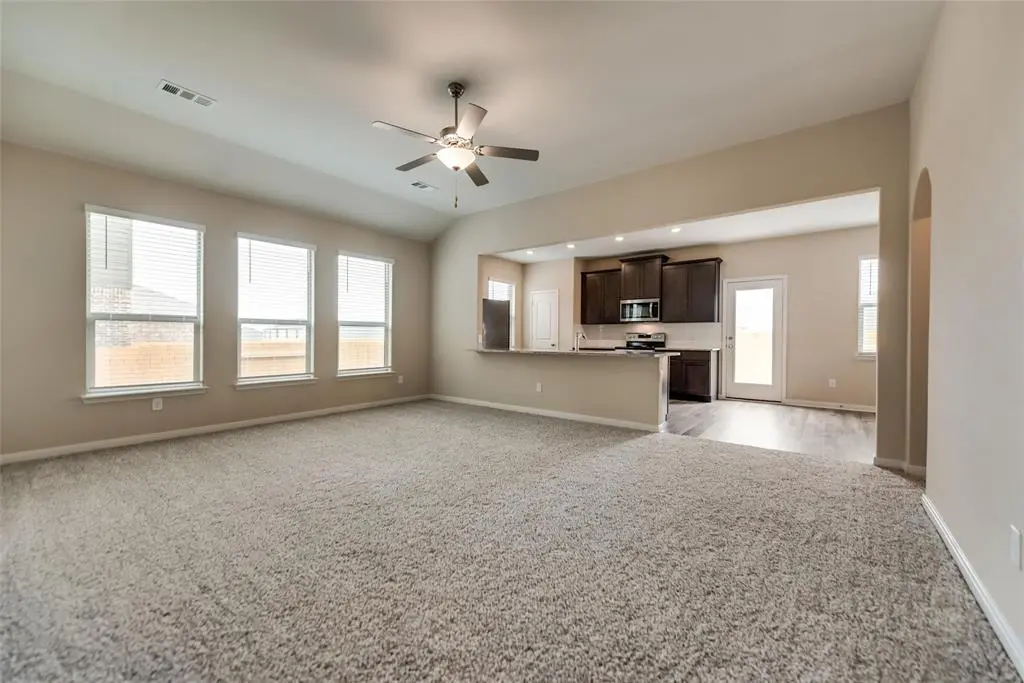 291 Wandering Stream Way, Princeton, TX 75407