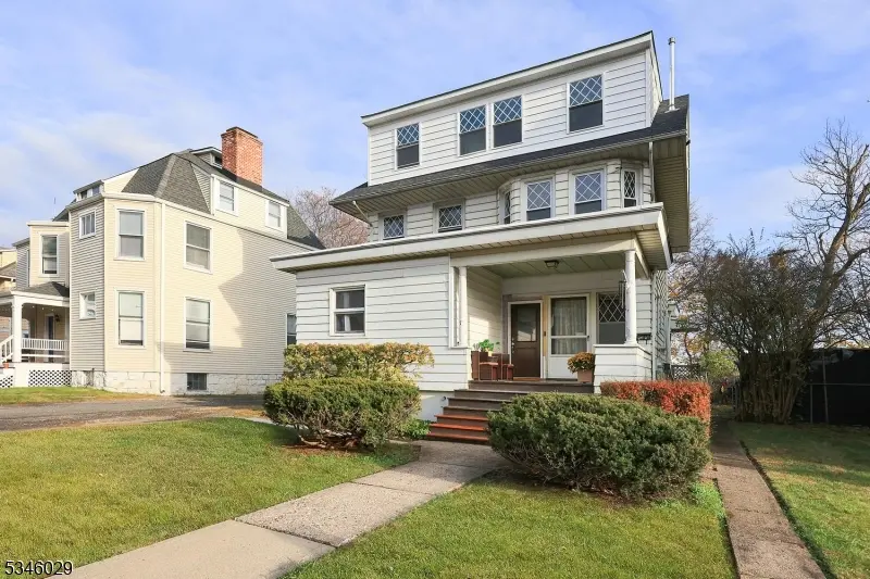 7 Olyphant Dr #2, Morristown Town, NJ 07960