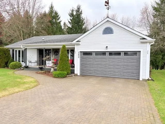 162 Pine Ridge RD, Centre Wellington, ON N0B 1J0