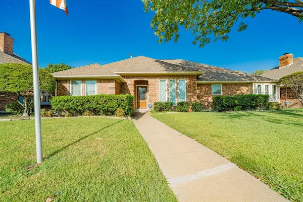 8304 Navigation Drive, Rowlett, TX 75088