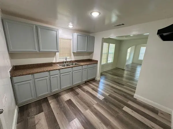 2206 Rockefeller Boulevard, Dallas, TX 75203