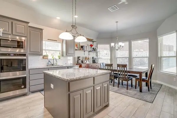 1224 Palo Duro Court, Burleson, TX 76028