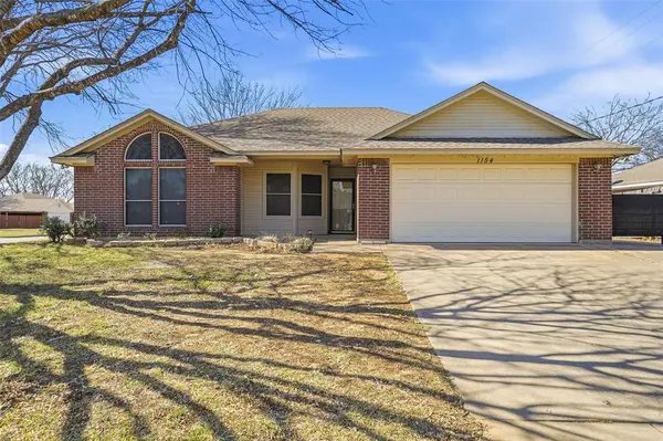 1154 Miles Avenue, Burleson, TX 76028