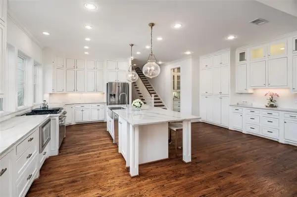 8622 Wingate Drive, Dallas, TX 75209