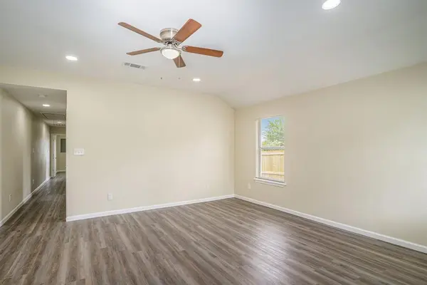 2200 Brookes Street #A, Fort Worth, TX 76105