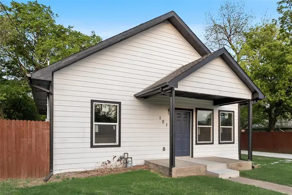 1014 Trinity Street, Cleburne, TX 76031