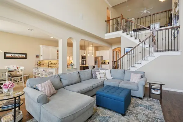 117 Crestbrook Drive, Rockwall, TX 75087