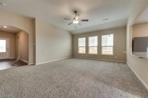 291 Wandering Stream Way, Princeton, TX 75407