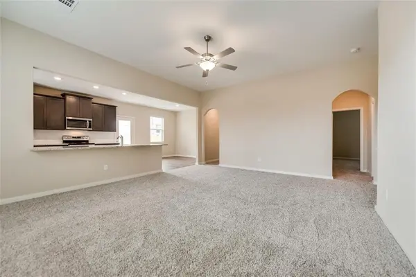 291 Wandering Stream Way, Princeton, TX 75407