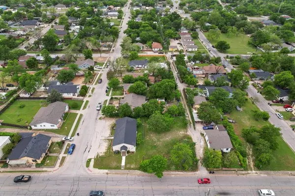 2612 Bishop Street, Fort Worth, TX 76105