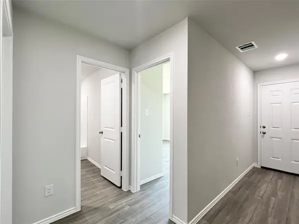 544 Quail Meadows Drive, Cleburne, TX 76031