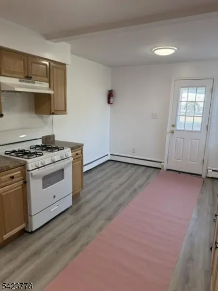 245 Terrace Avenue, Hasbrouck Heights Boro, NJ 07604