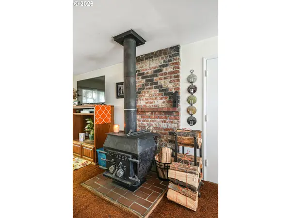 18591 Alsea Hwy, Alsea, OR 97324